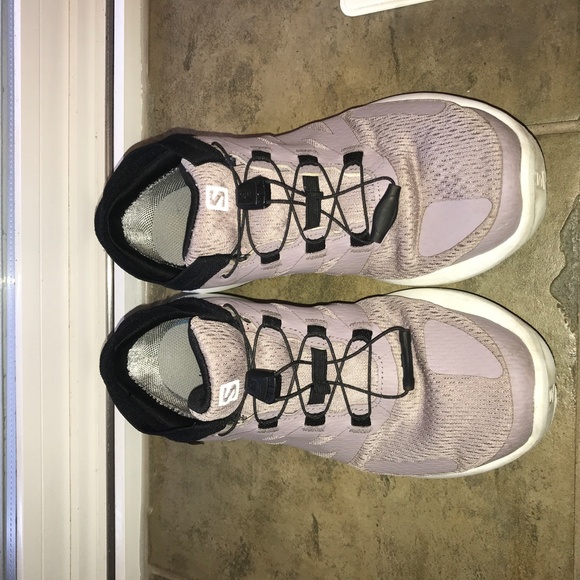 SOLD - Salomon Sense Flow GTX Trail Running Shoes - Picture 2 of 7